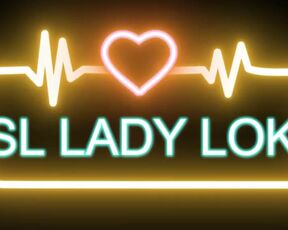 9 months pregnant sri lankan woman show the Belly