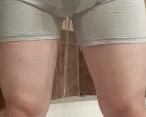 Pee Compilation Nonstop 7 Videos