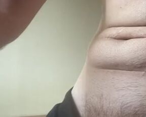 Solo male pumping a self made masturbator